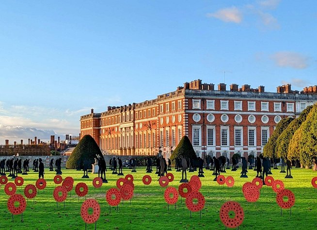Hampton Court Palace photo