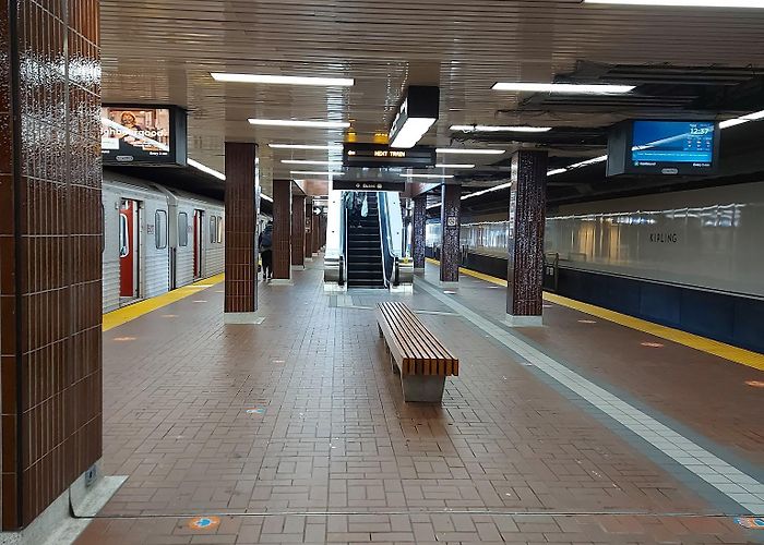 Kipling Subway photo