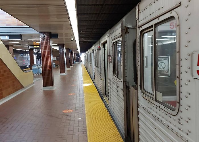 Kipling Subway photo