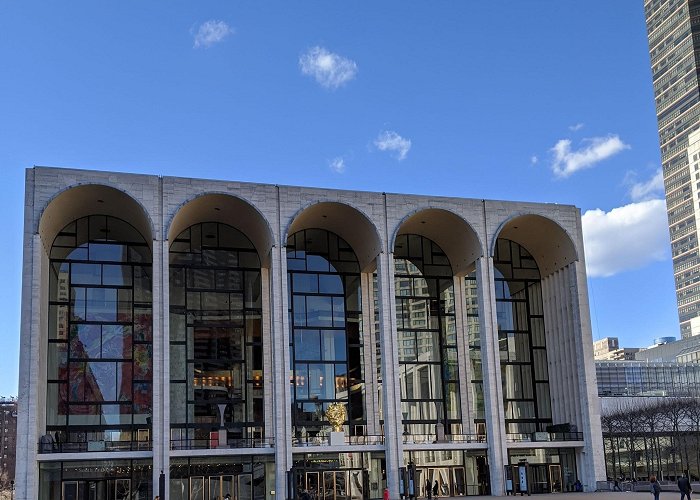 Metropolitan Opera photo