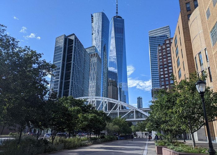 One World Trade Center photo