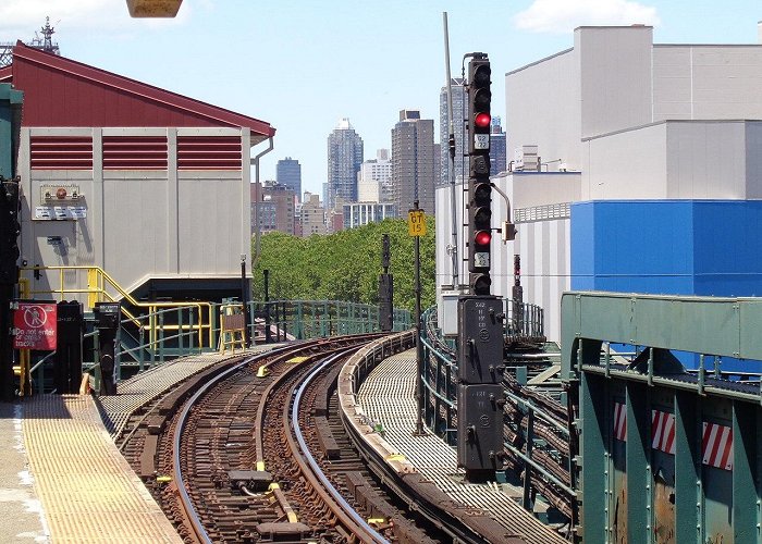 Queensboro Plaza Station photo