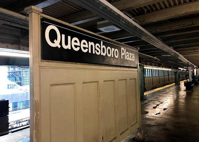 Queensboro Plaza Station photo