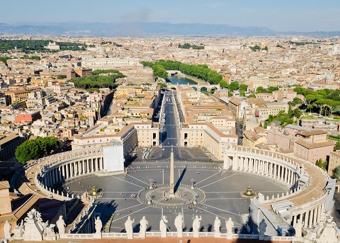 St Peter's Square photo