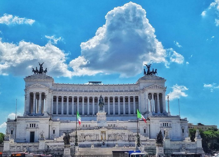 Piazza Venezia photo