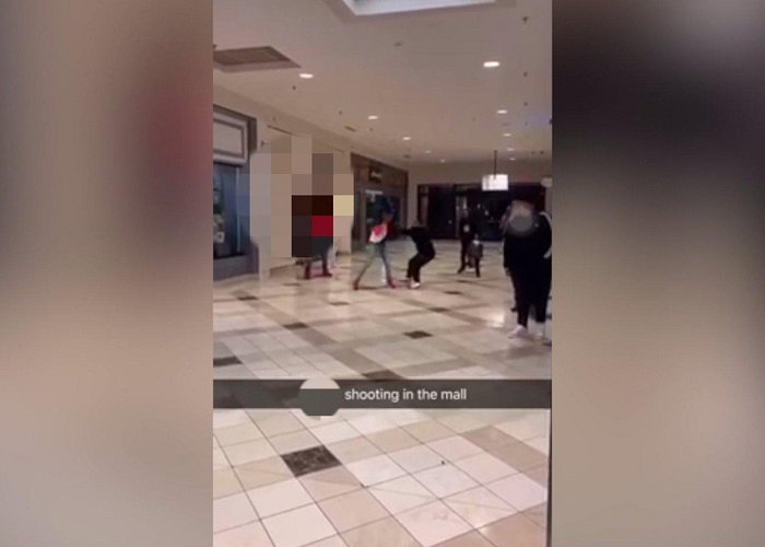 Four Seasons Town Centre Video captures moment when gun fired inside Four Seasons mall ... photo