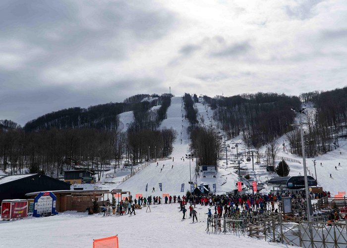 Mont Soleil Bromont, QC, Report: Repeat Groomers on a Crisp Bluebird Day ... photo