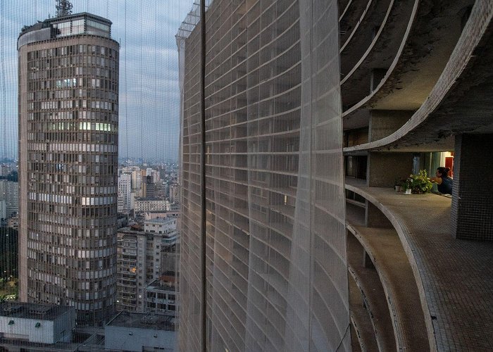 Edifício Copan - Oscar Niemeyer's Copan Building Living inside Brazil's largest apartment complex amid a pandemic ... photo