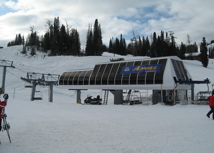 Angel Express Angel Express – Sunshine Village, AB – Lift Blog photo