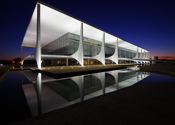 Palacio do Planalto Palácio do Planalto, Brazil (1958-60) by Oscar Niemeyer : r ... photo