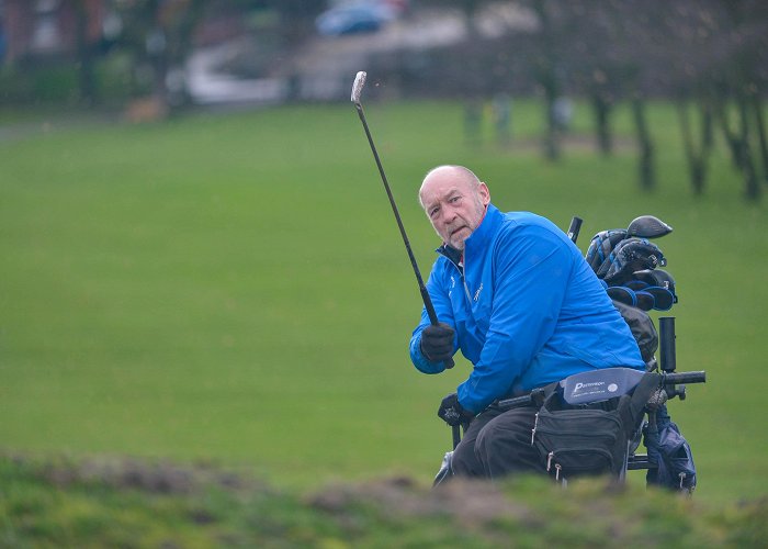 Tapton Park Golf Club Golfer who uses just one arm to play his shots is set to become ... photo