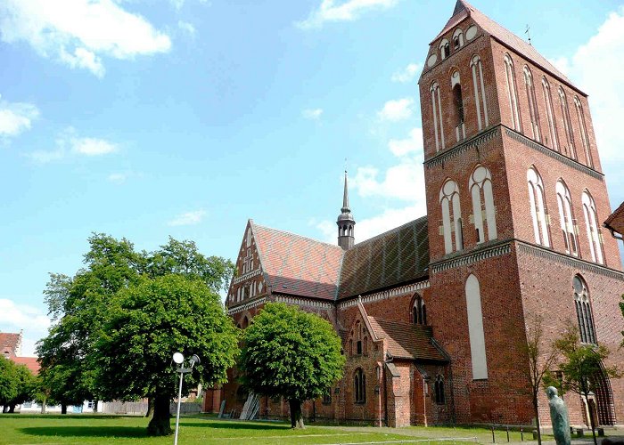 Dom zu Güstrow Cathedral, Güstrow - Europäische Route der Backsteingotik photo