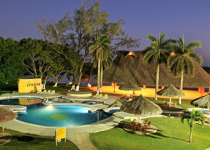 Plaza De Armas Top Hotels in Coatzacoalcos from $28 - Expedia photo