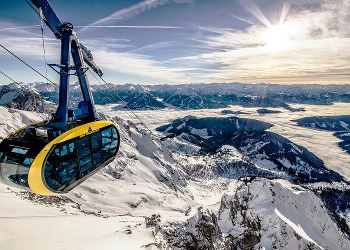 Dachstein Gletscherbahn Dachstein Glacier • Ski Holiday • Reviews • Skiing photo