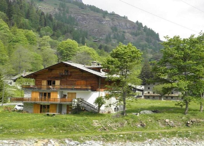 Frachey - Alpe Ciarcerio funicolar Vacation Homes near Frachey-Alpe Ciarcerio Funicular, Ayas ... photo