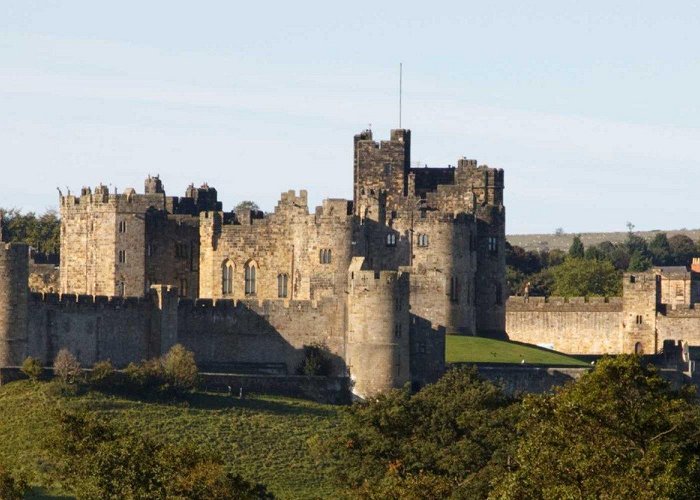 Alnwick Castle A Quick Guide to Alnwick Castle photo