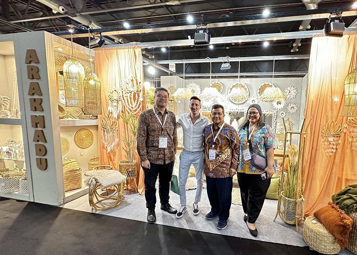 Buenos Aires Exhibition and Convention Centre Indonesian Products Are in Great Demand at the Expo Cafira and ... photo