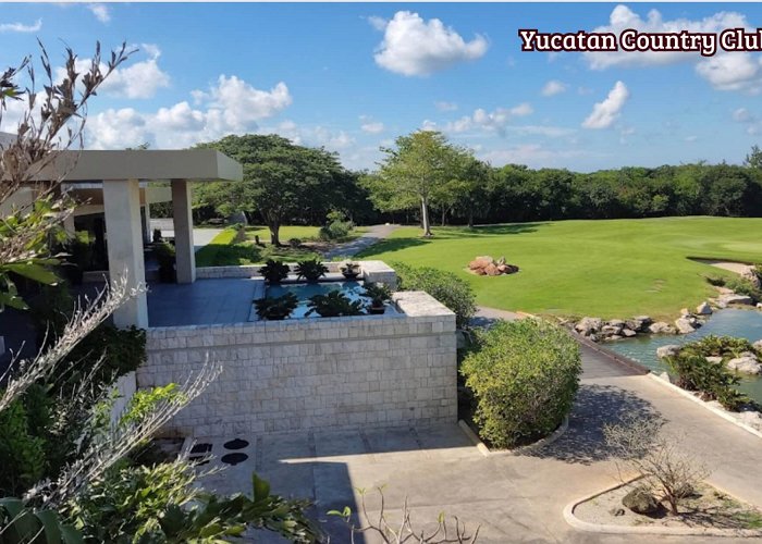 Yucatán Golf Club Residence with garden and private pool, in community with golf ... photo