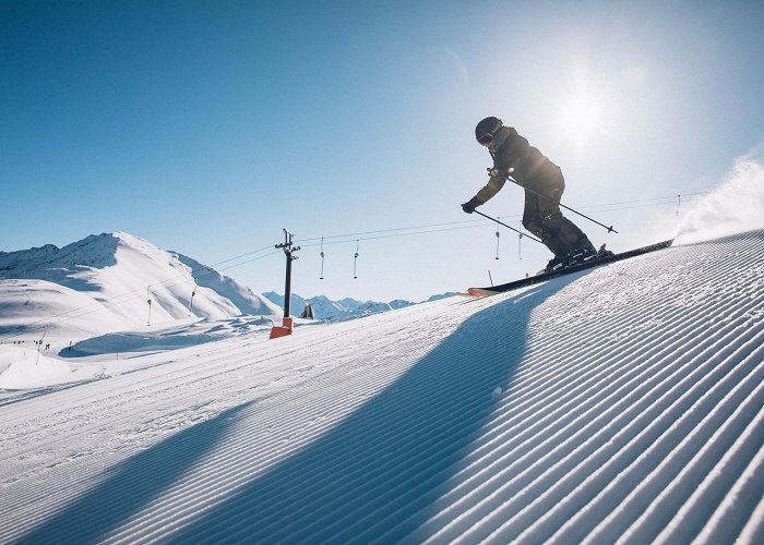 Venetseilbahn Region Landeck - Hotel Schrofenstein 4* in Landeck/Tirol photo