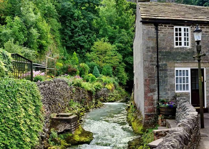 Peak Cavern Bed and Breakfasts in the Peak District - Historic UK photo