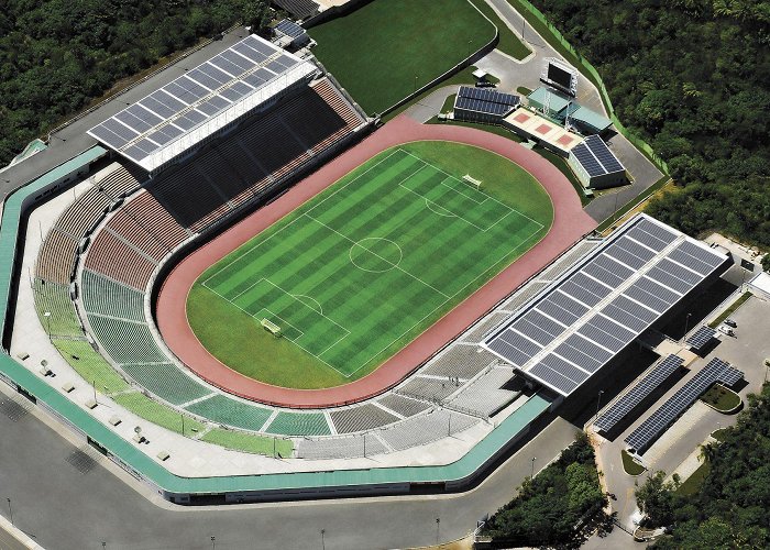 Estadio de Pituacu 5 estádios no Brasil que usam energia solar - Tok Solar photo