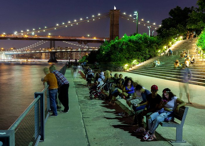 Brooklyn Bridge Park Michael Van Valkenburgh Associates Inc | Brooklyn Bridge Park photo