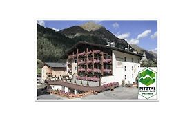 Hotel Bergland Superior St. Leonhard im Pitztal Exterior photo