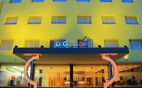 D'Grande Hotel Batam Exterior photo