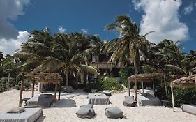 Hotel Nest Tulum Exterior photo