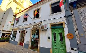 Aloha Hostel Portimão Exterior photo