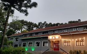 Pousada Vista Do Lago - Hostel Gramado Exterior photo