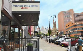 Fairfield Inn & Suites By Marriott Albany Downtown Exterior photo