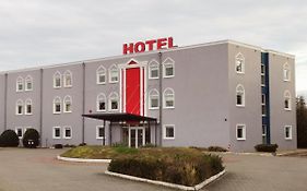 Hotel Holidays Słubice Exterior photo