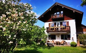 Bed and Breakfast Gästehaus Neu am Passionstheater Oberammergau Exterior photo