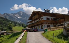 Aparthotel Haus Höring Dienten am Hochkönig Exterior photo