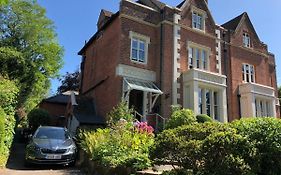 Bed and Breakfast The Waltons Dorking Exterior photo