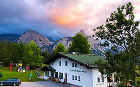 Hotel Gasthof Panorama Ehrwald Exterior photo