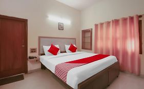 Kaveri Hotel Bed&Breakfast Mysore Exterior photo