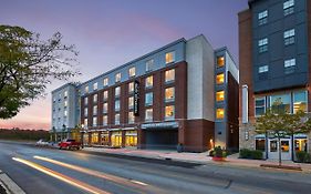 Towneplace Suites By Marriott Columbus North - Osu Exterior photo