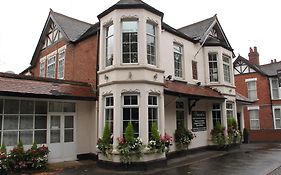 Abbey Grange Hotel Nuneaton Exterior photo