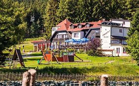 Alpenhotel Enzian Mönichkirchen Exterior photo