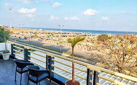 Bed and Breakfast Kolam Elliots Beach Chennai Exterior photo