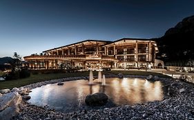 Hotel Granbaita Dolomites Wolkenstein in Gröden Exterior photo