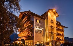 Hotel Crystal St. Johann in Tirol Exterior photo