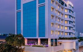 Hotel Vivanta Thiruvananthapuram Exterior photo