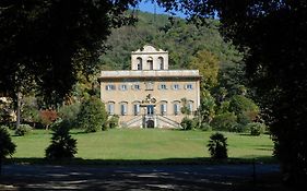 Relais Dell'Ussero A Villa Di Corliano San Giuliano Terme Exterior photo