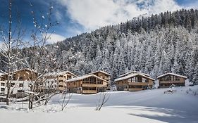 PRIVÀ Alpine Lodge Lenzerheide/Lai Exterior photo
