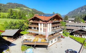 Hotel Schweizerhof Oberau Exterior photo