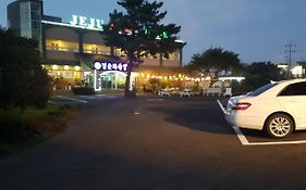 Hotel Jeju Feel House Exterior photo