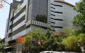 Hotel The Krishna Presidency Pune Exterior photo